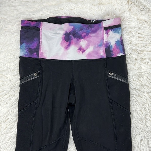 Lululemon Toasty Tech Tight II Black / Blooming Pixie Multi - Picture 2 of 6
